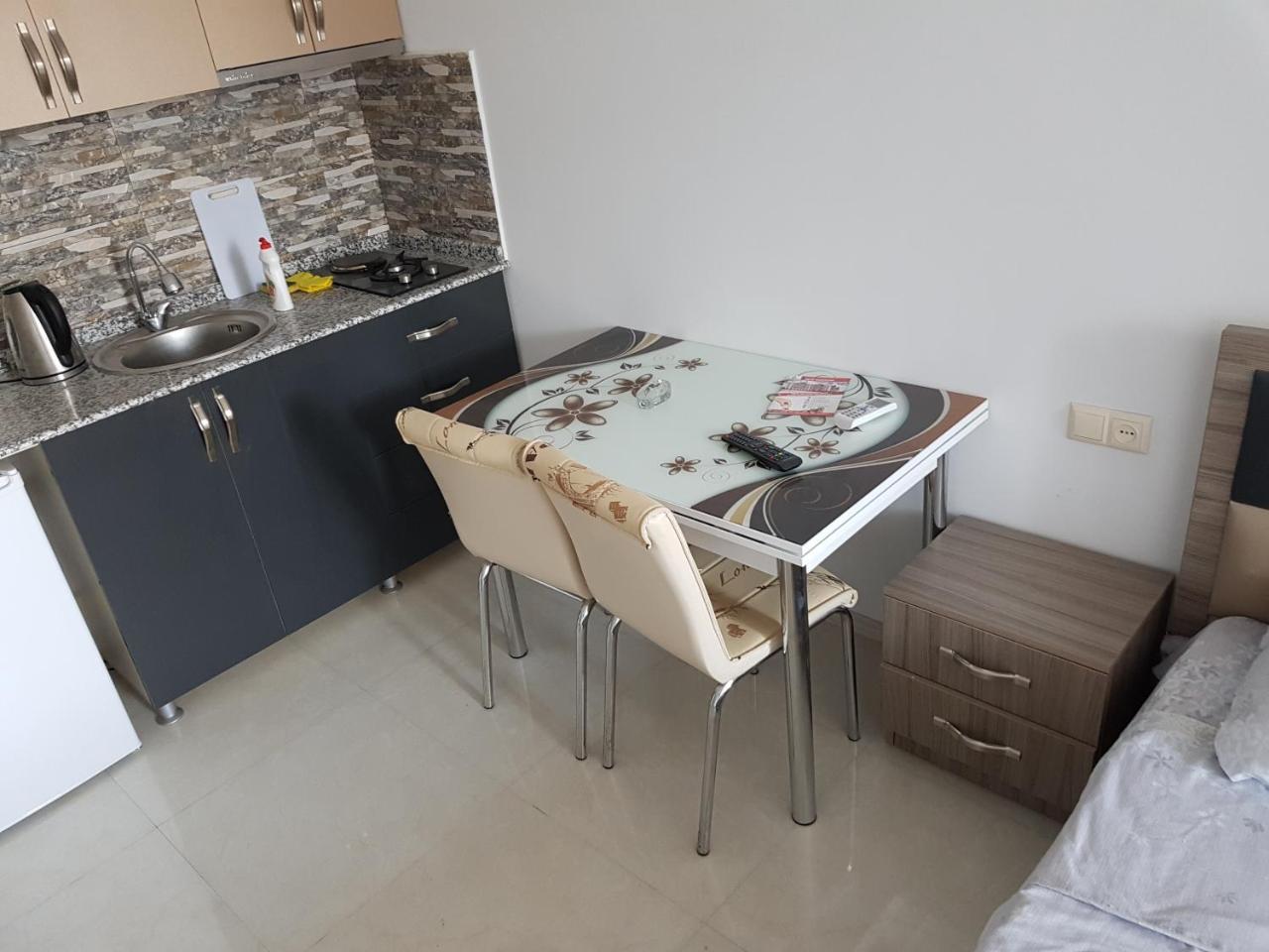 Sky-G Sea View Apartment Batumi Eksteriør bilde