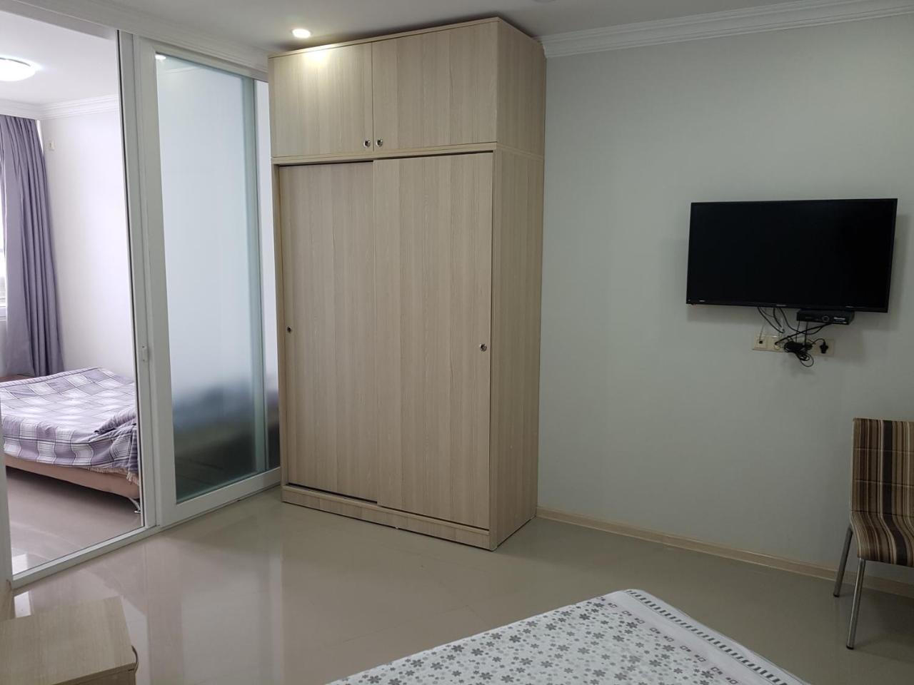 Sky-G Sea View Apartment Batumi Eksteriør bilde