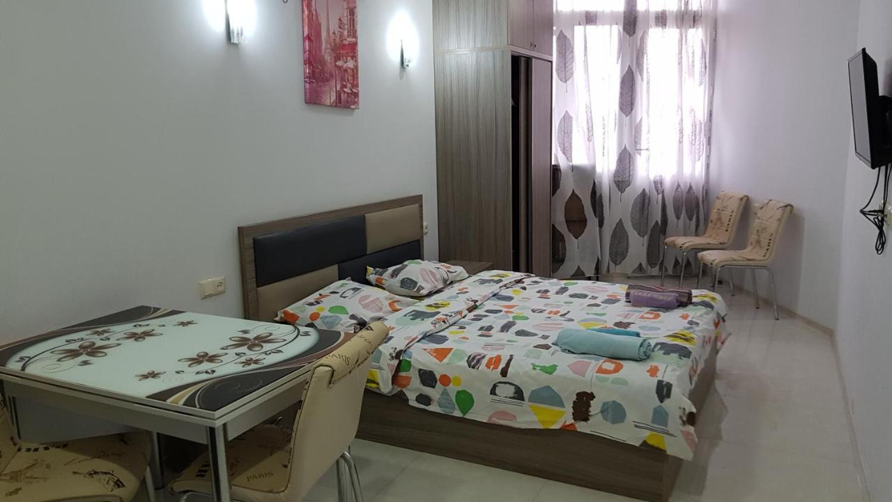 Sky-G Sea View Apartment Batumi Eksteriør bilde